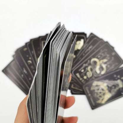 Luna Somnia Tarot Deck